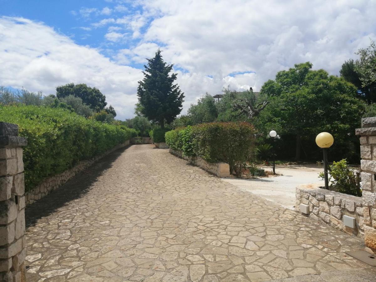 B & B La Mansarda Монополи Экстерьер фото